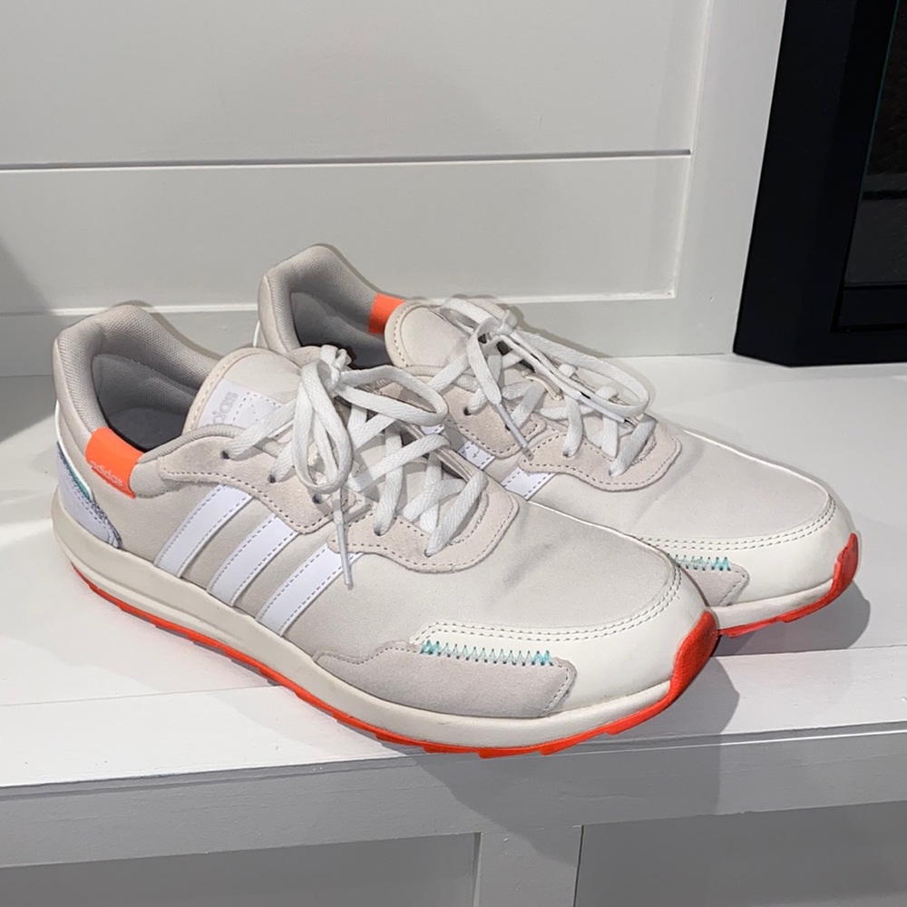 Adidas Retrorun Sneakers